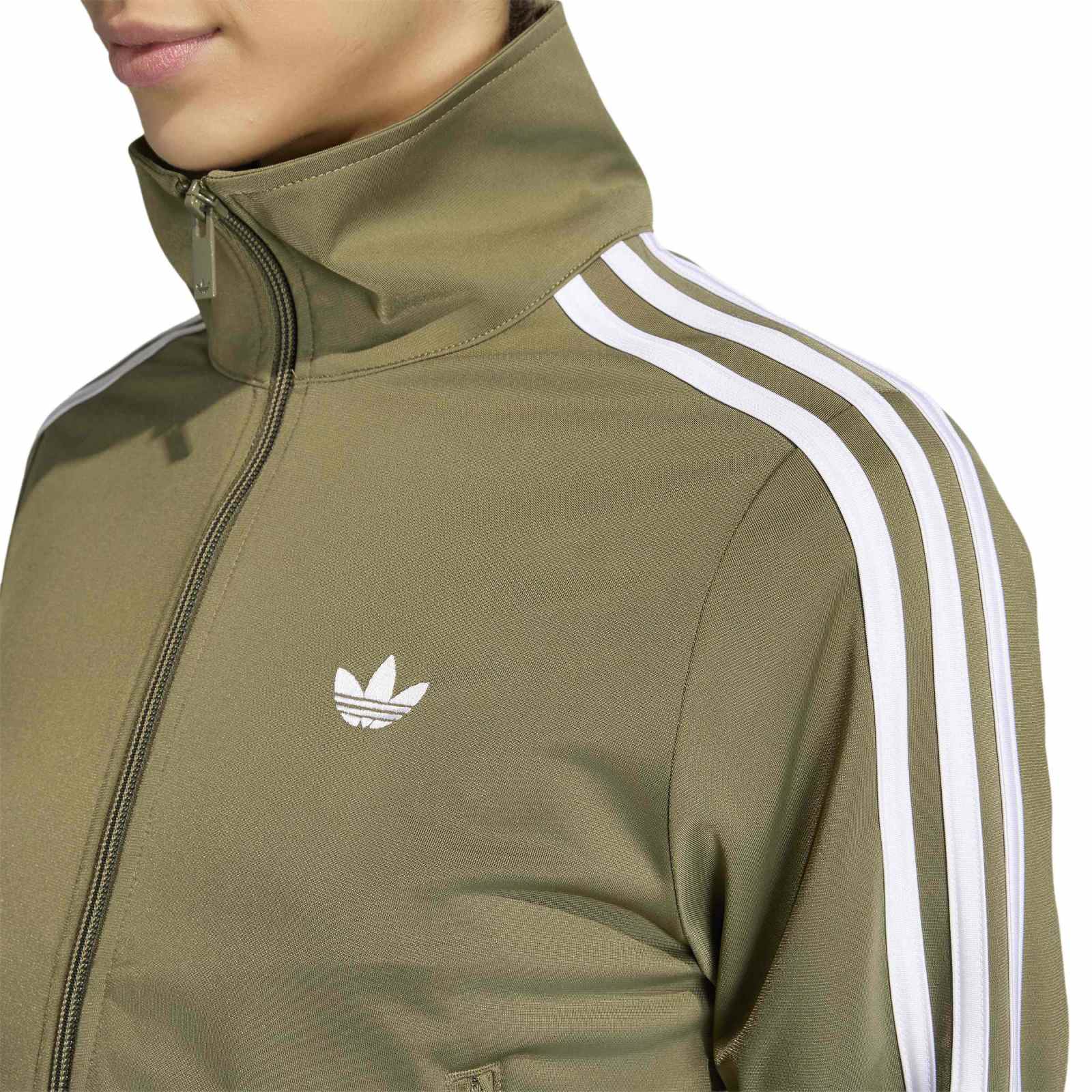 Firebird Classic Tracktop olive strata/white Adidas