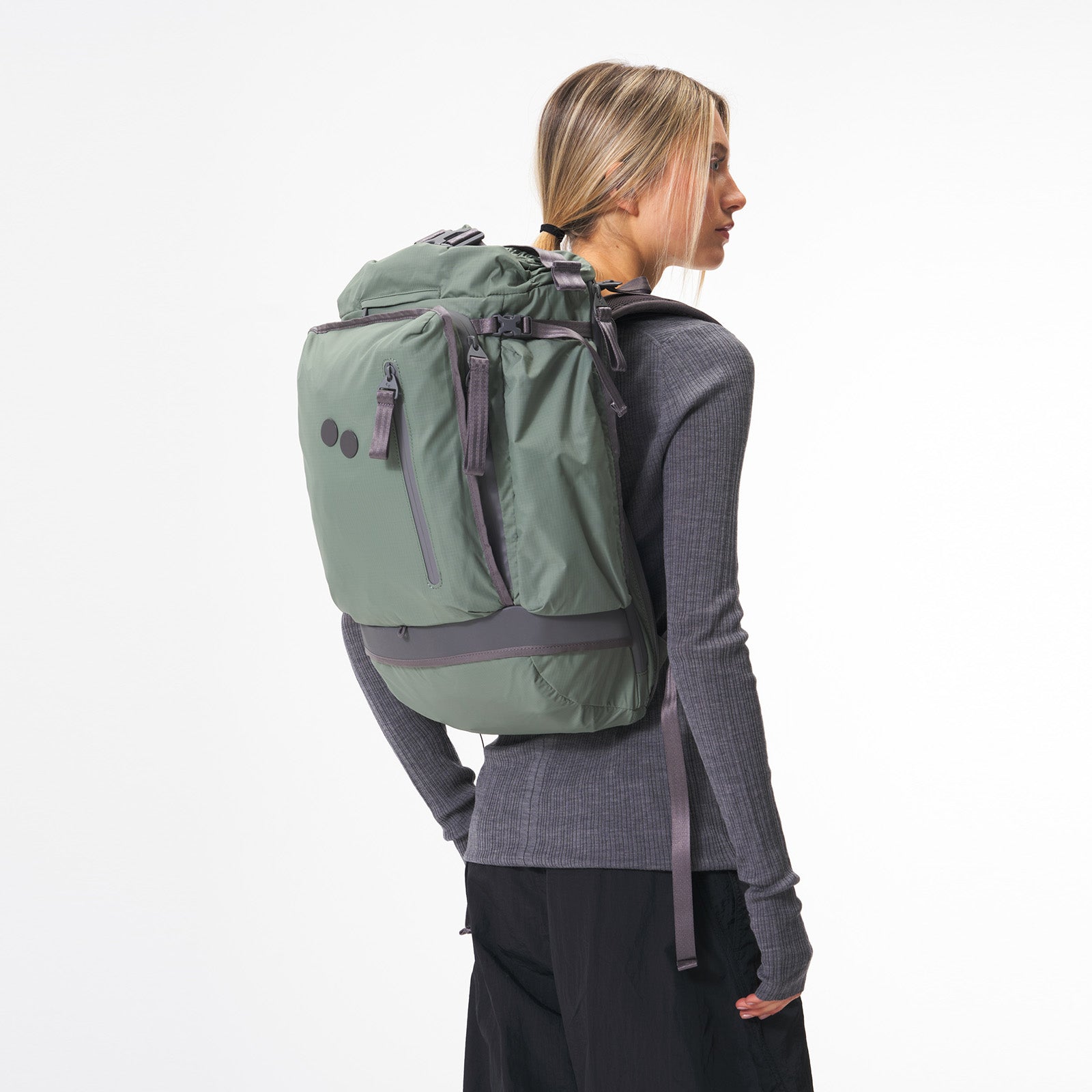 Komut Medium Backpack pure sage pinqponq