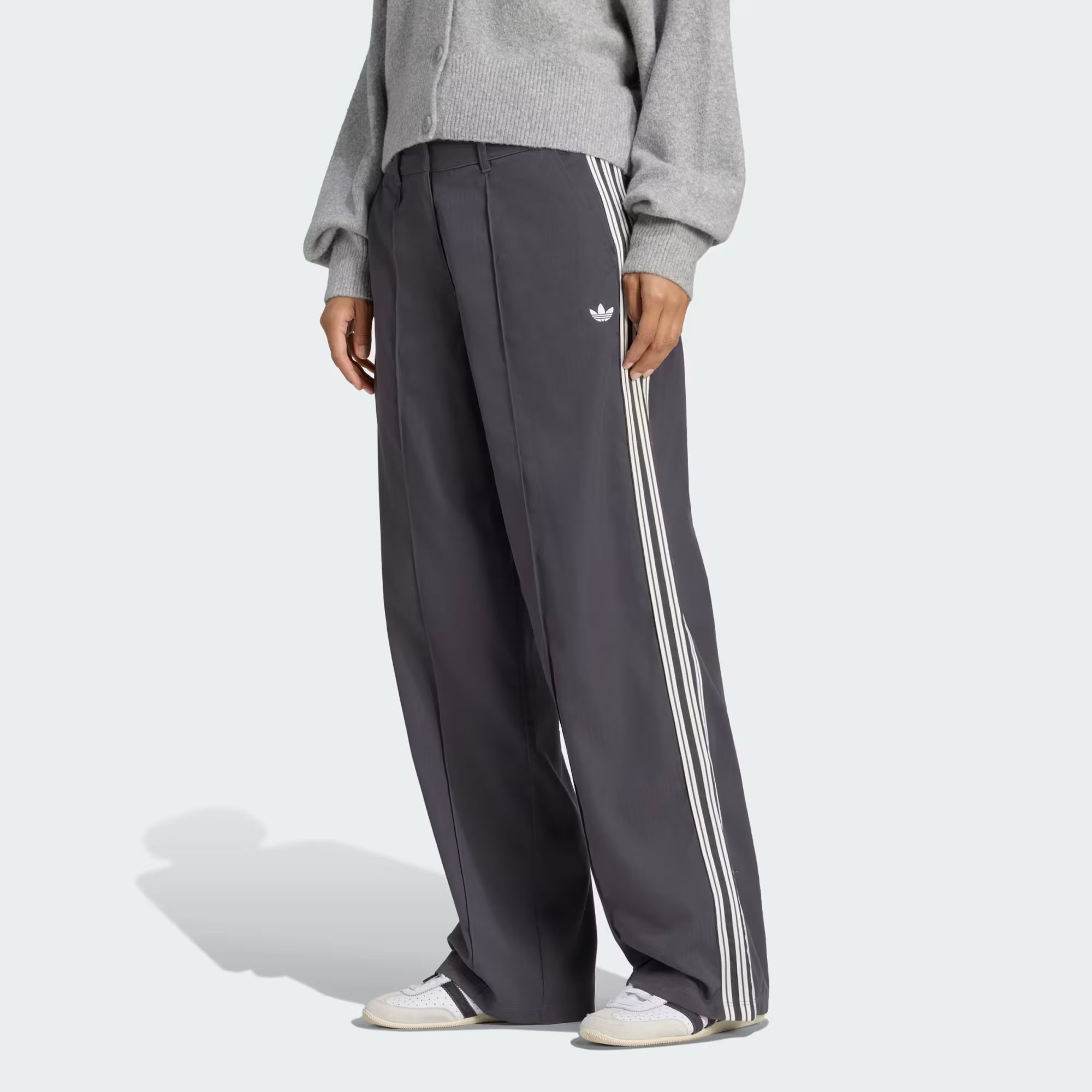 FB Trackpant utility black/cloud white
