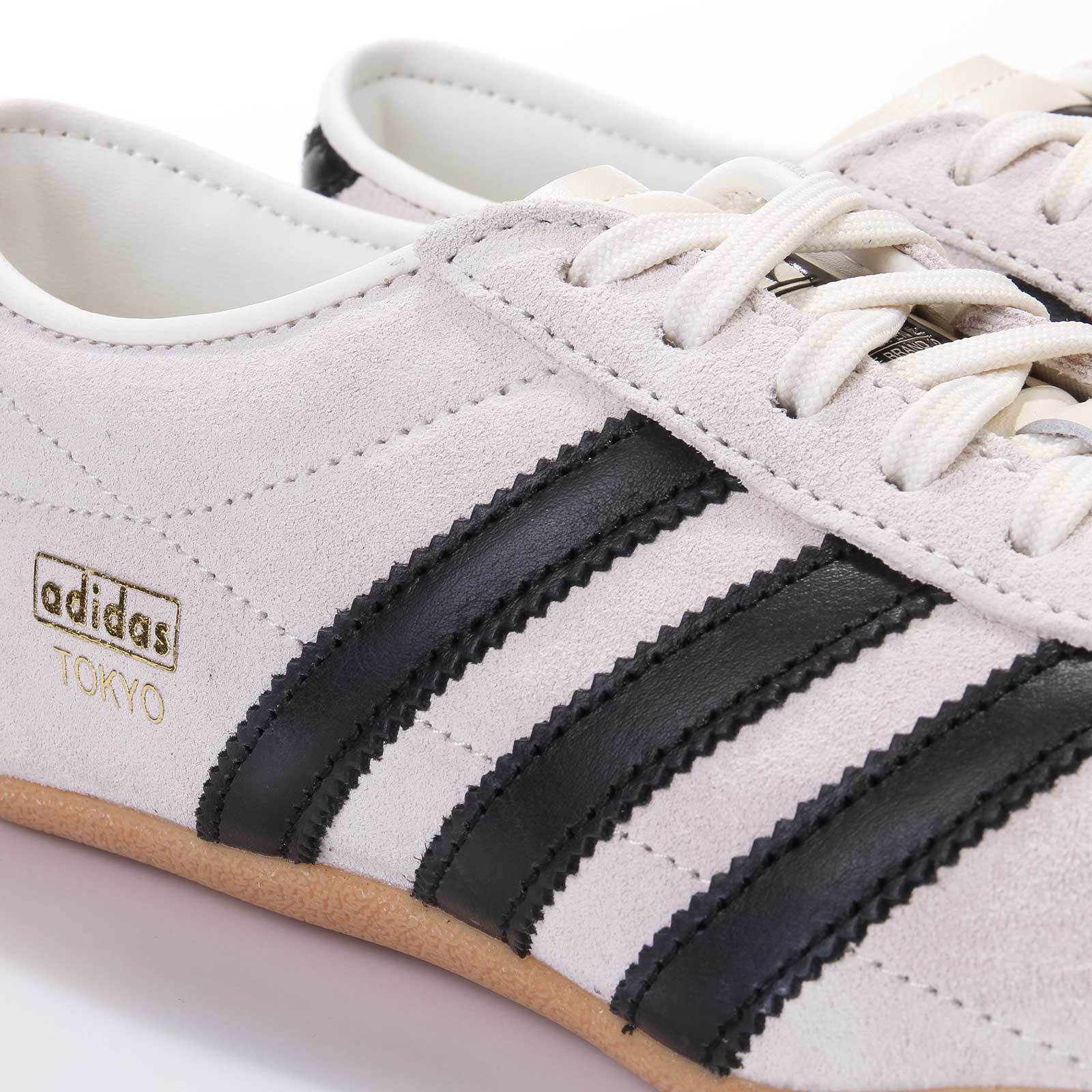 Tokyo W off white/core black/gold metallic