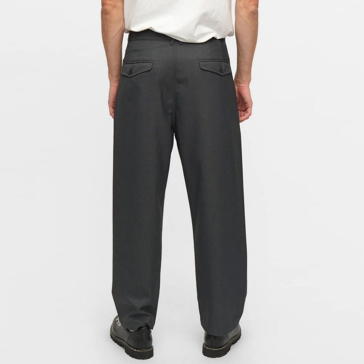 Akjakob Wool Pants magnet