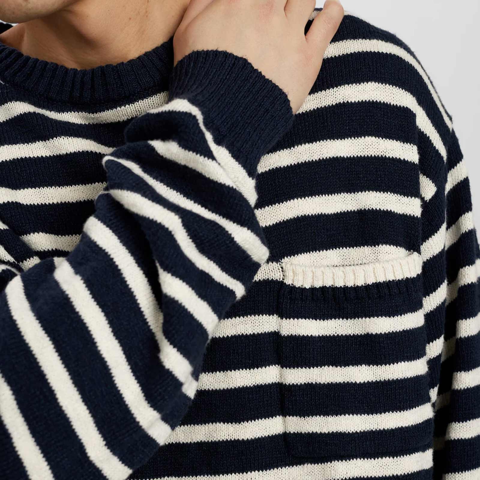 Akknut Stripe Pocket Knit