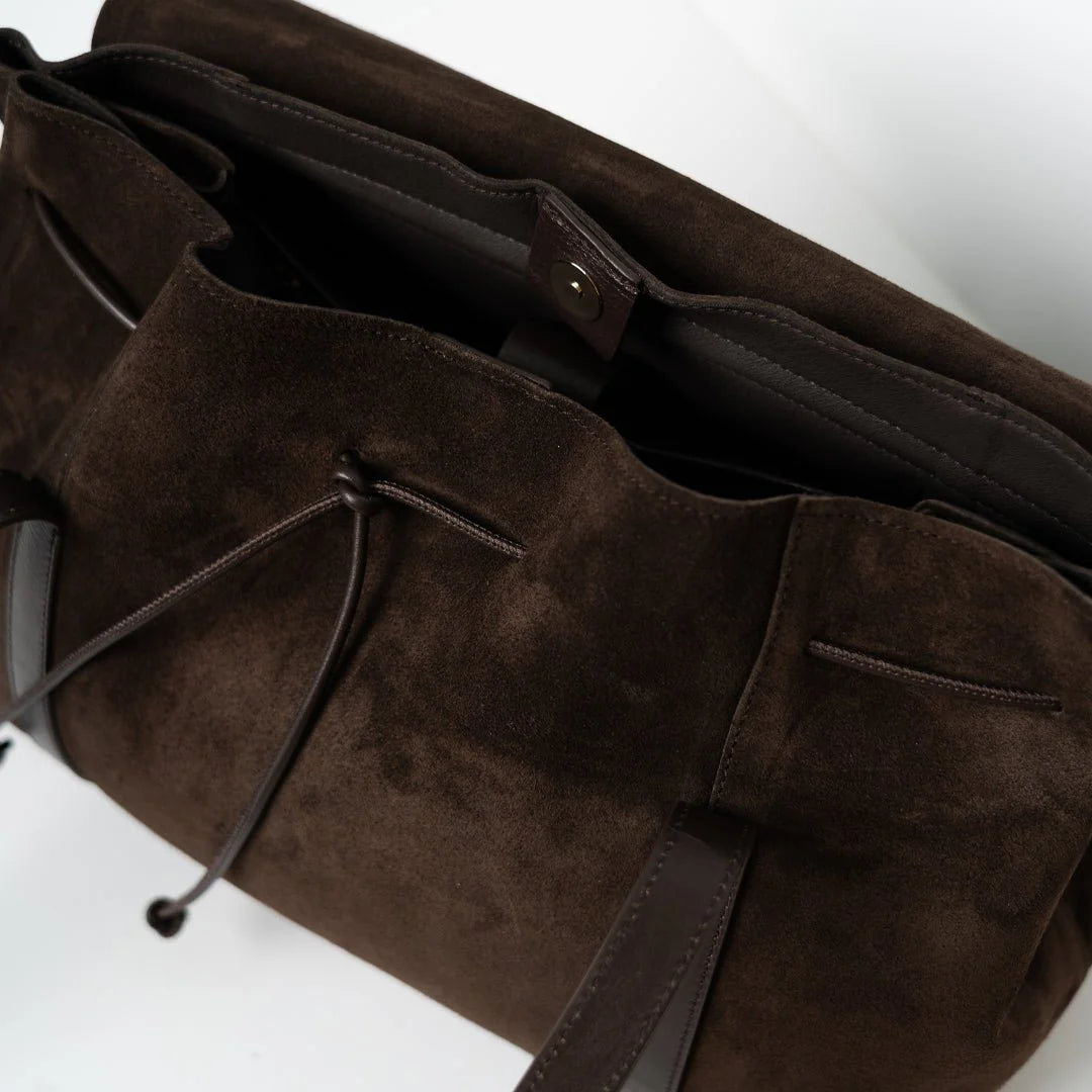 The Greatest Shopper Suede Mix mocha