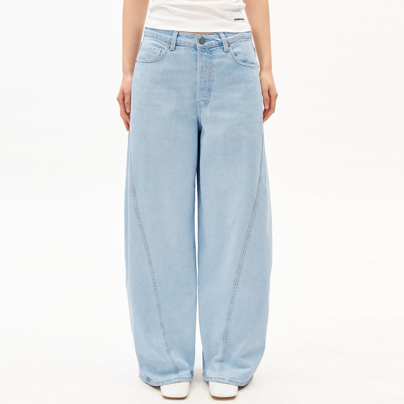Aalthea Barrel Jeans barrea Armedangels
