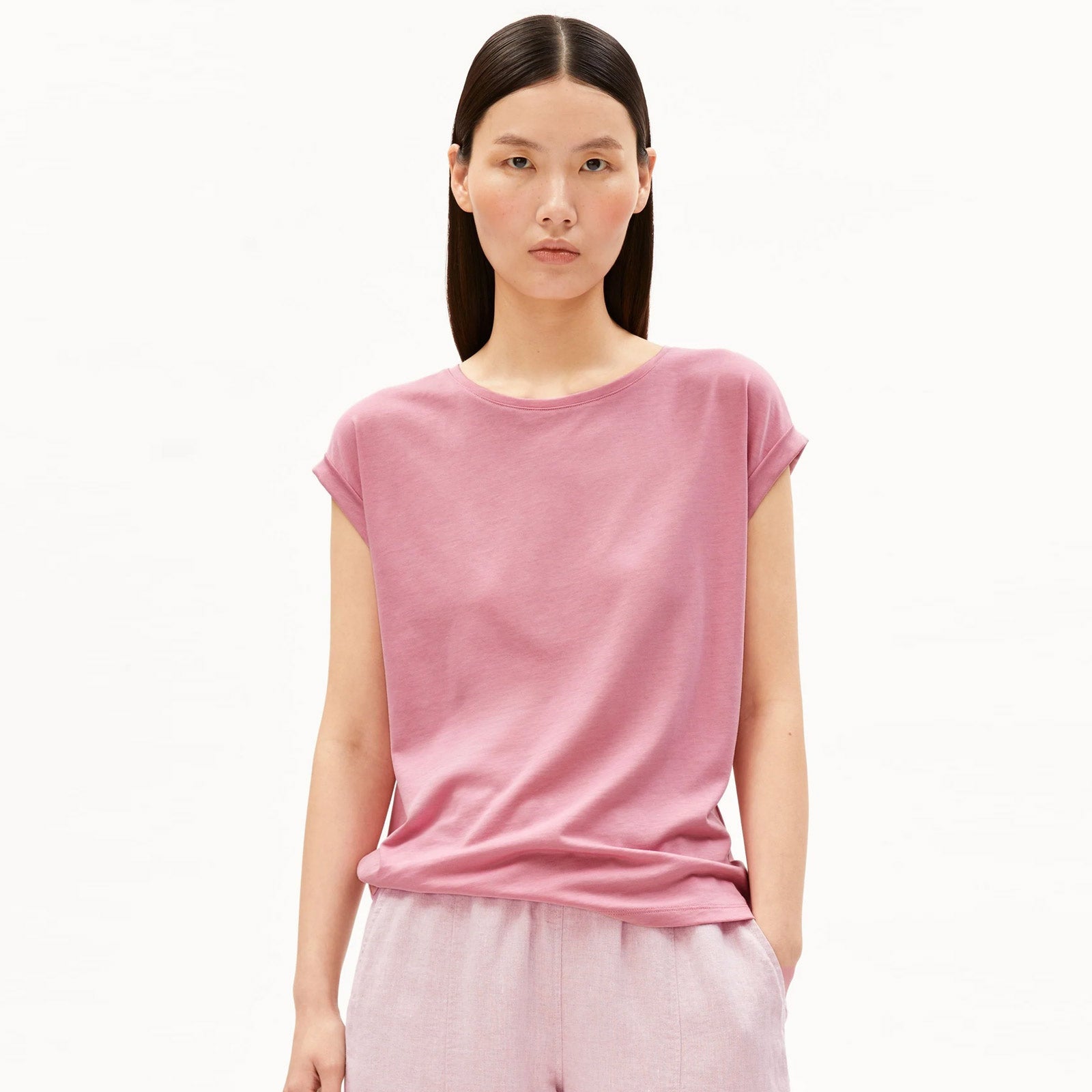 Jilaana Top washed berry Armedangels