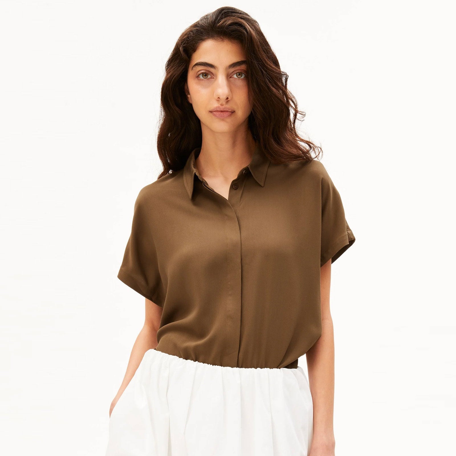 Larisaana Blouse dried palm Armedangels