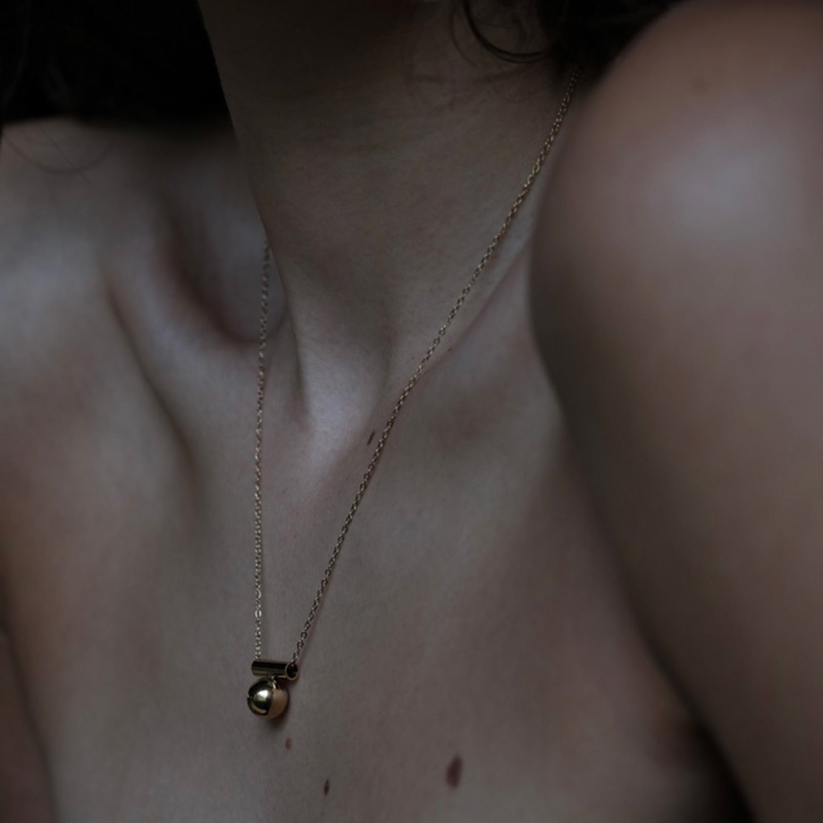 Dot Necklace gold