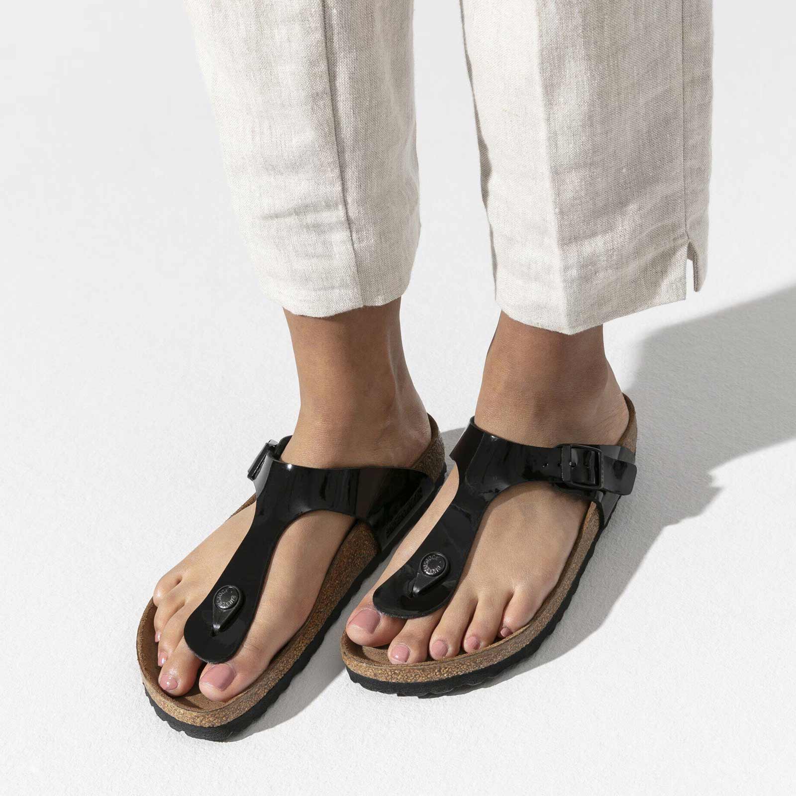 Gizeh Narrow Fit Patent black Birkenstock