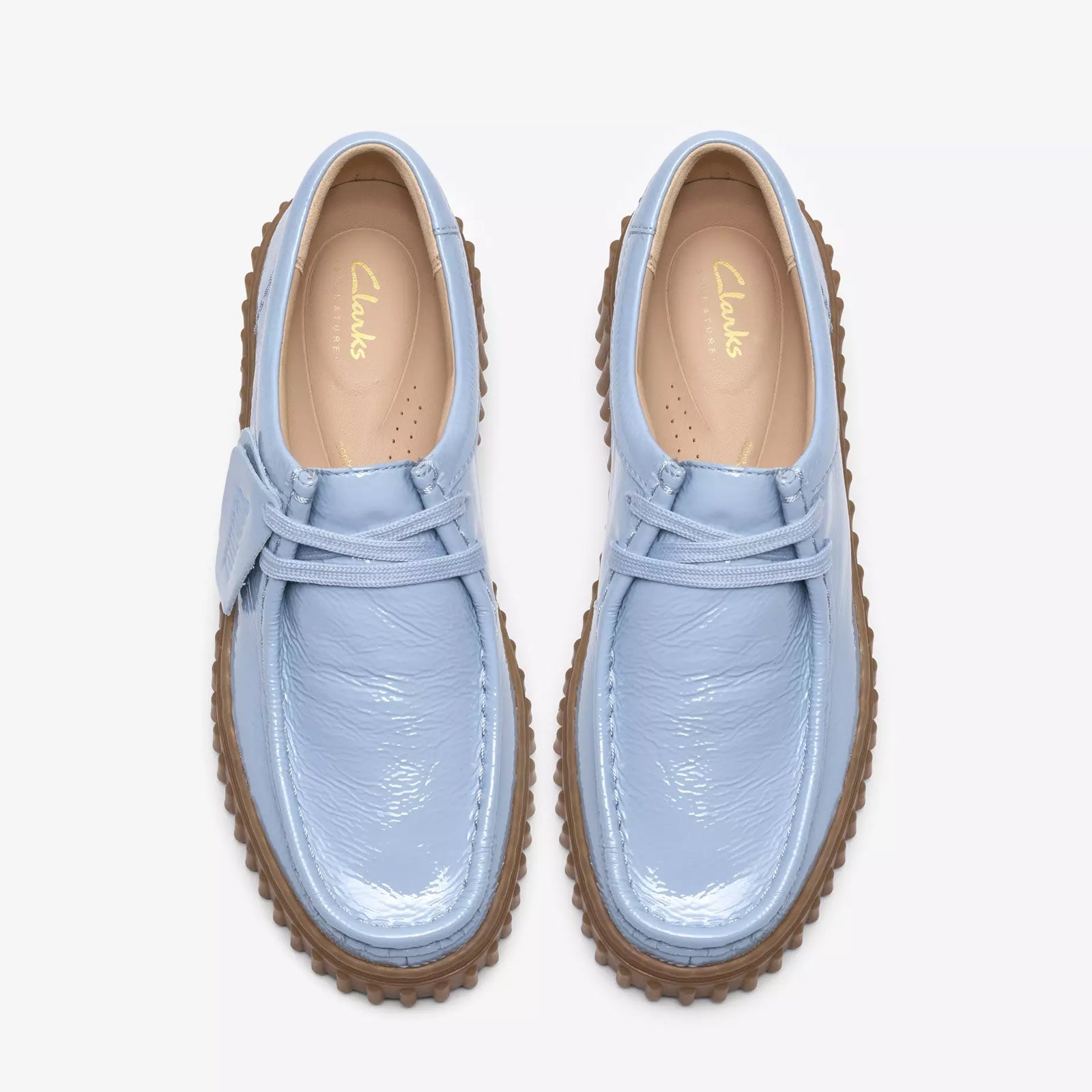 Torhill Bee Patent light blue Clarks Originals