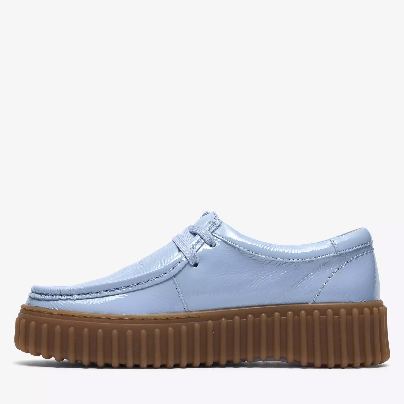 Torhill Bee Patent light blue Clarks Originals