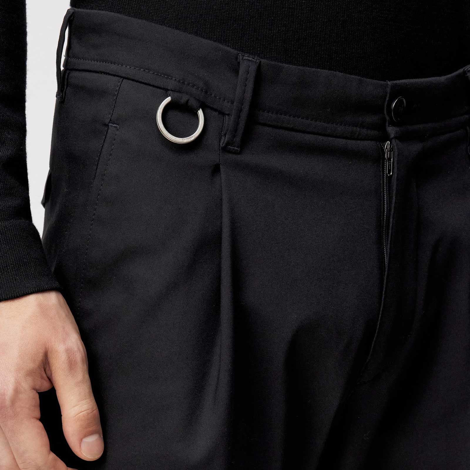 Devyn Pants 120198 black Drykorn