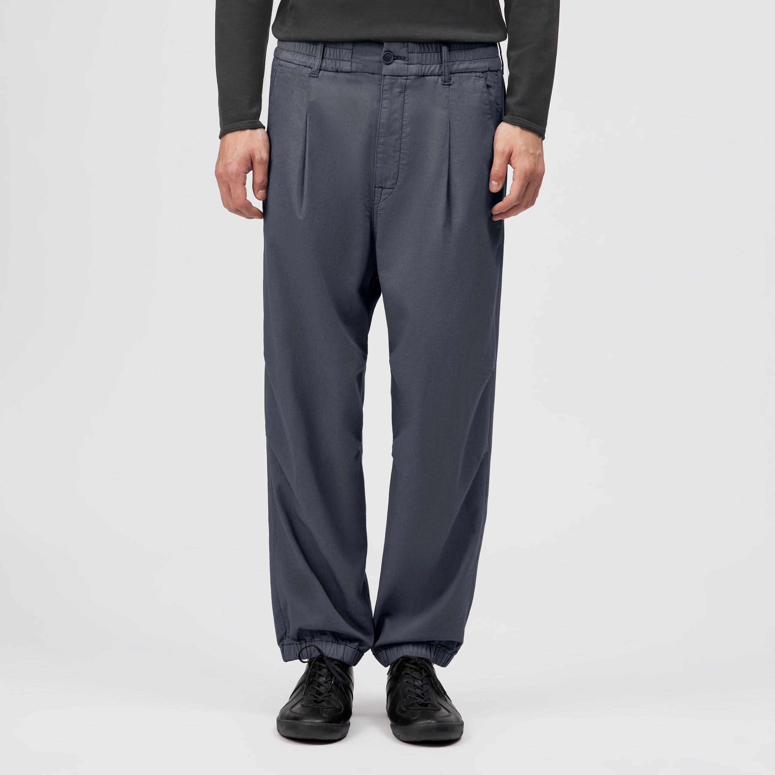 Lirog_C Utility Pants 270141 iron Drykorn