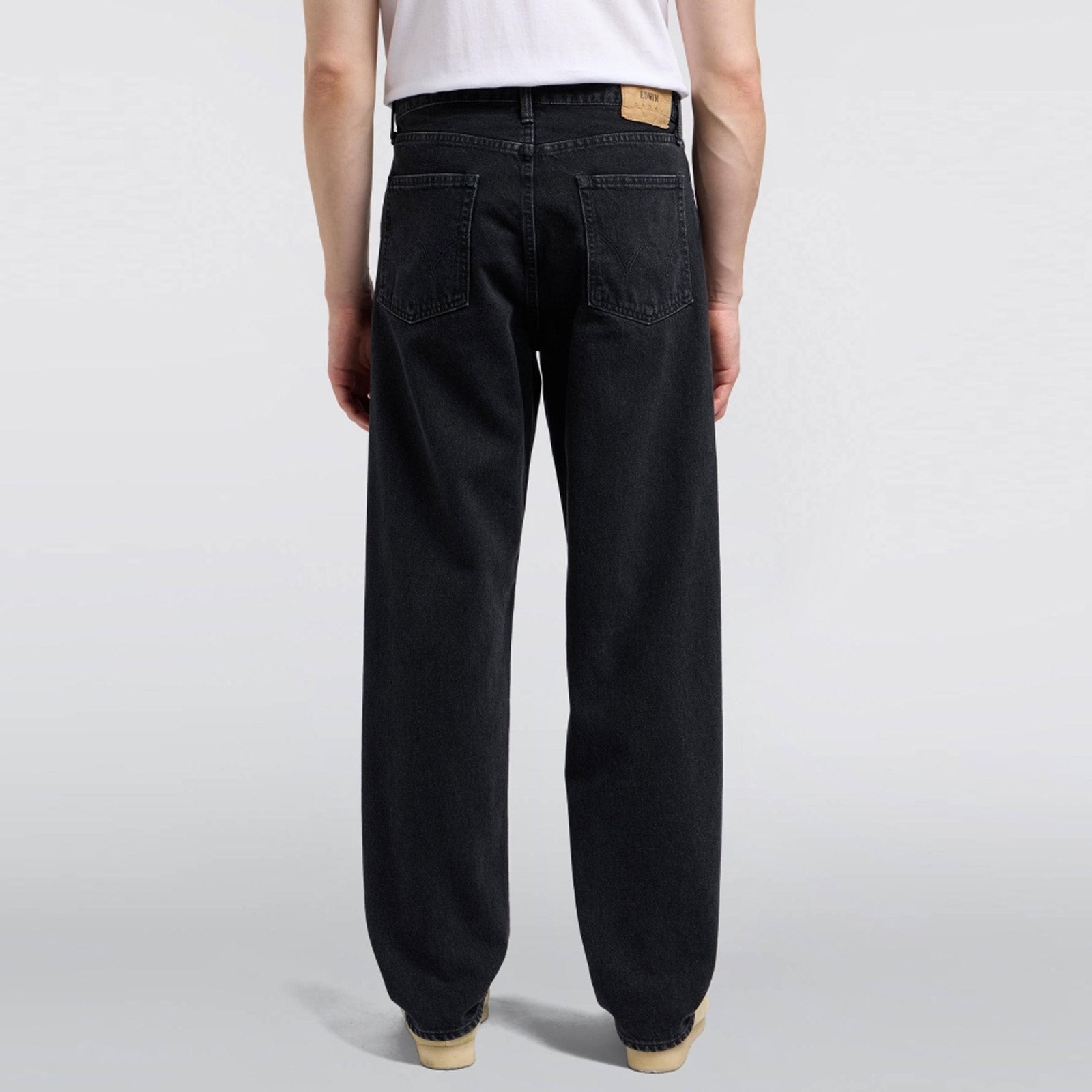 Loose Fit Kaihara Right Hand Black Denim 13oz black dark used Edwin Jeans