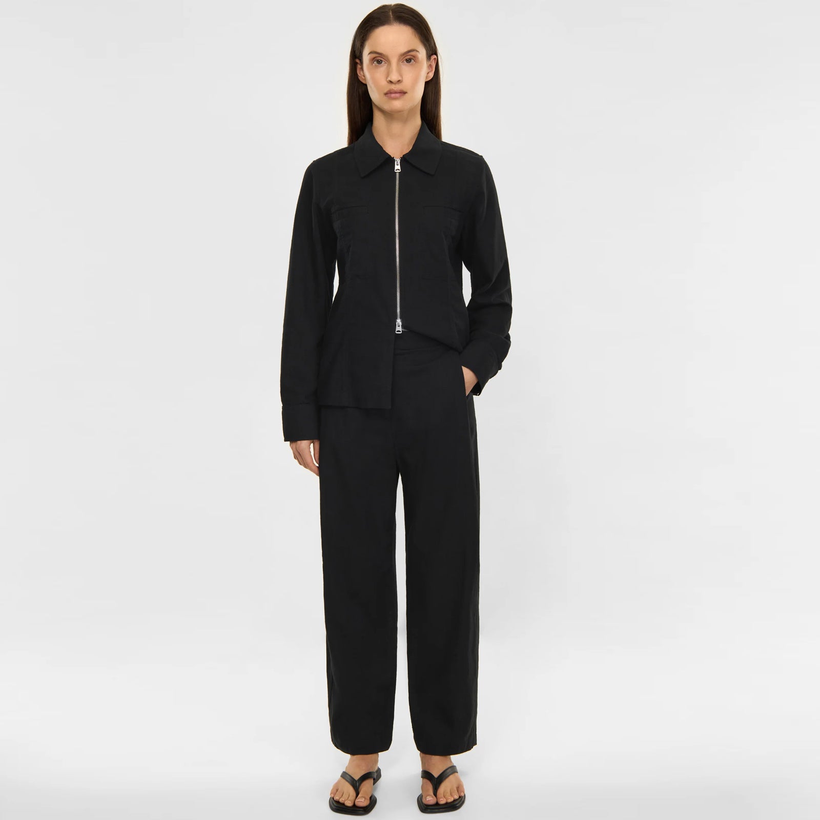 Sandi Textured Weave Pants black Elvine
