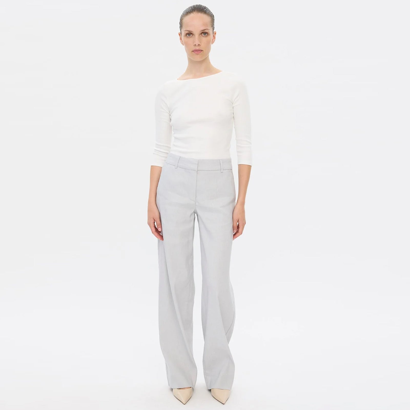 DenaFV 769 Regular quiet grey linen Five Units