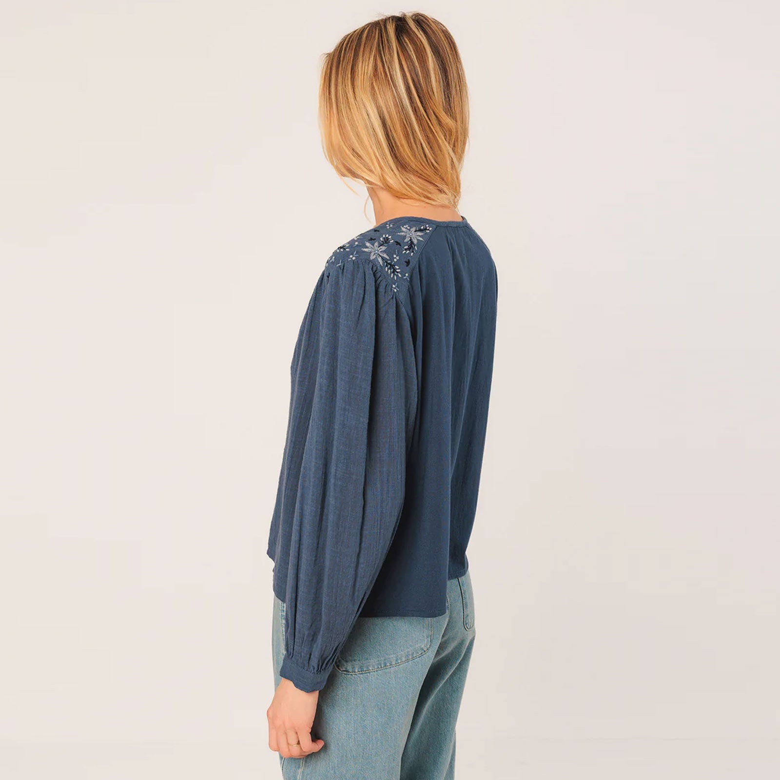 Embroidery Cotton Blouse indigo INDI&COLD