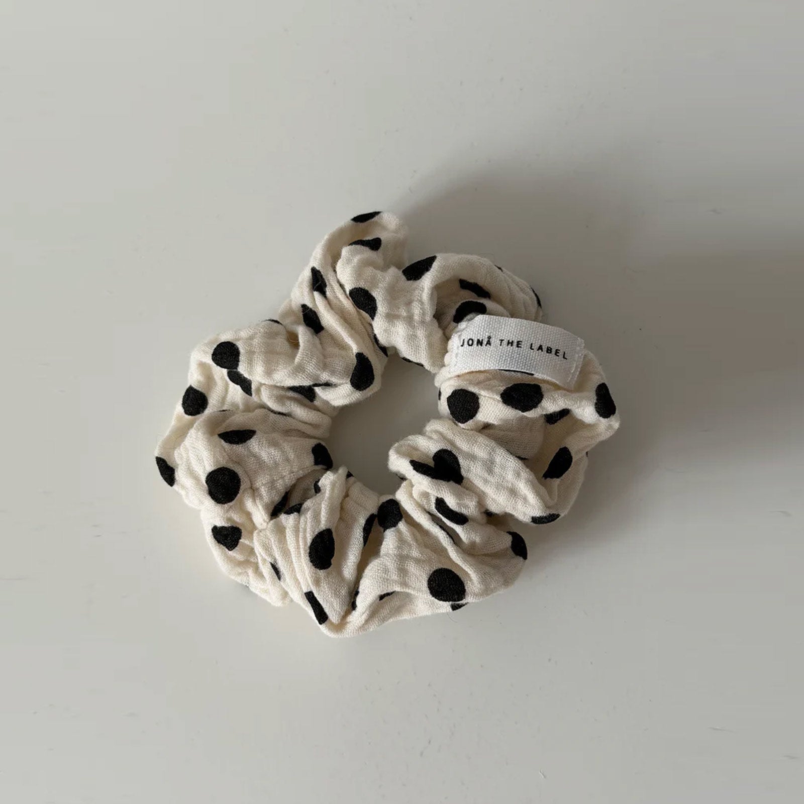Everyday Scrunchie polka dots Jona the label