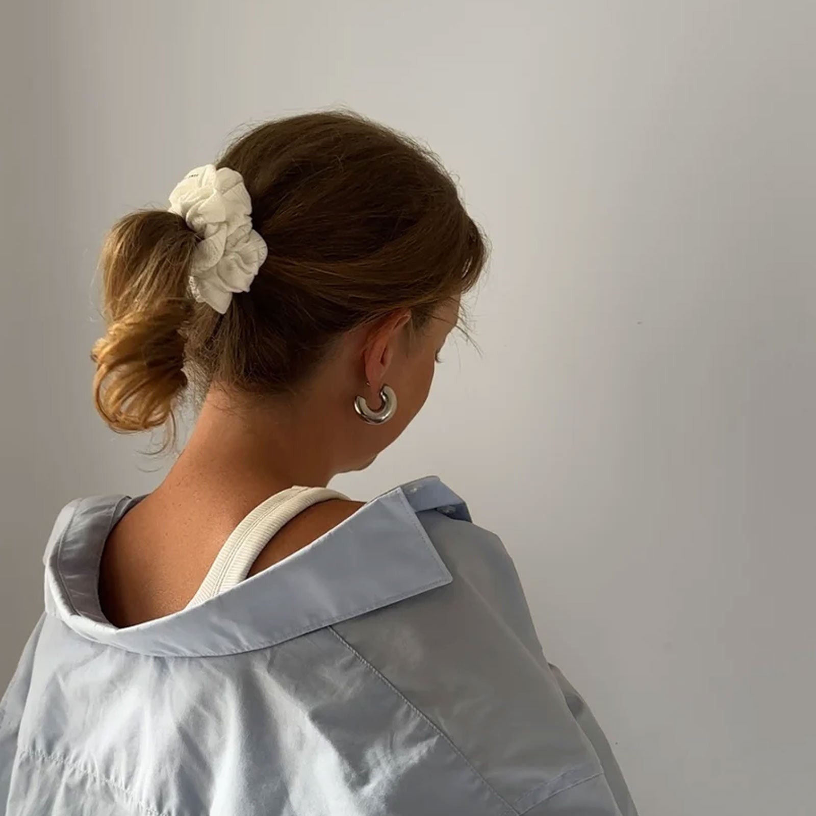 Everyday Scrunchie white pointelle Jona the label