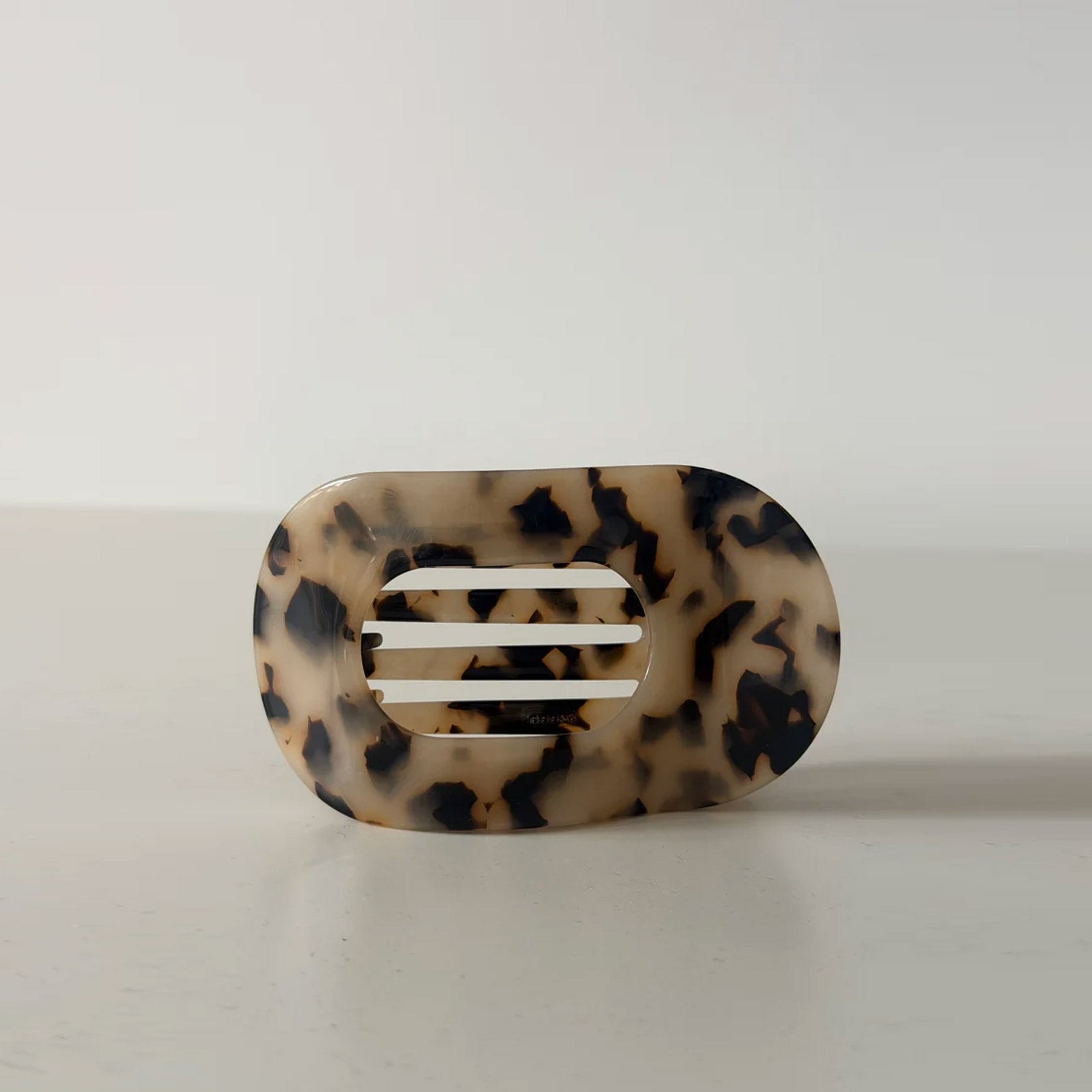 Flat Clip tortoise