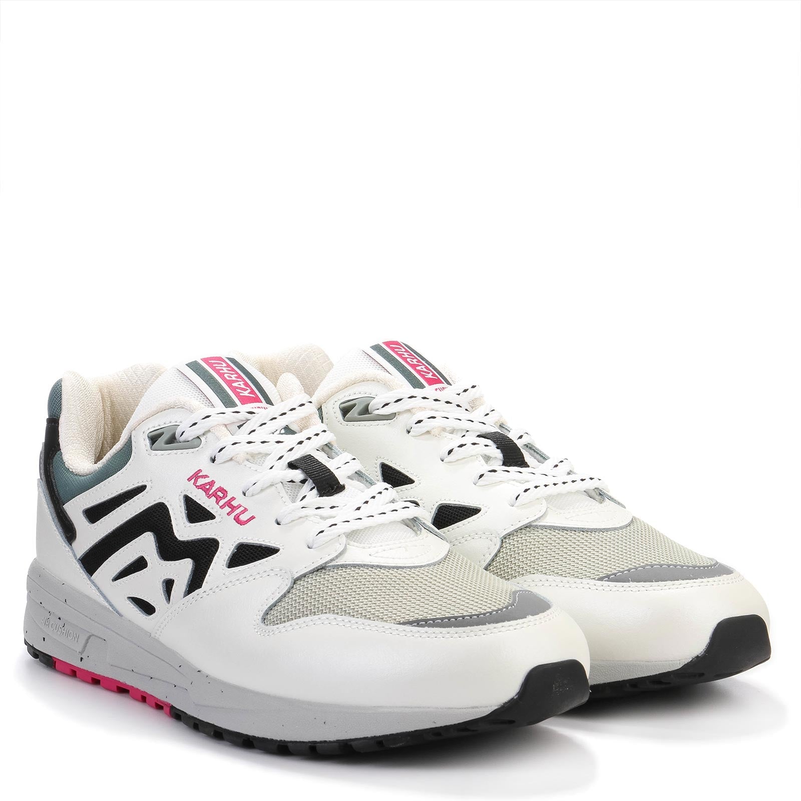 Legacy 96 bright white/jet black Karhu