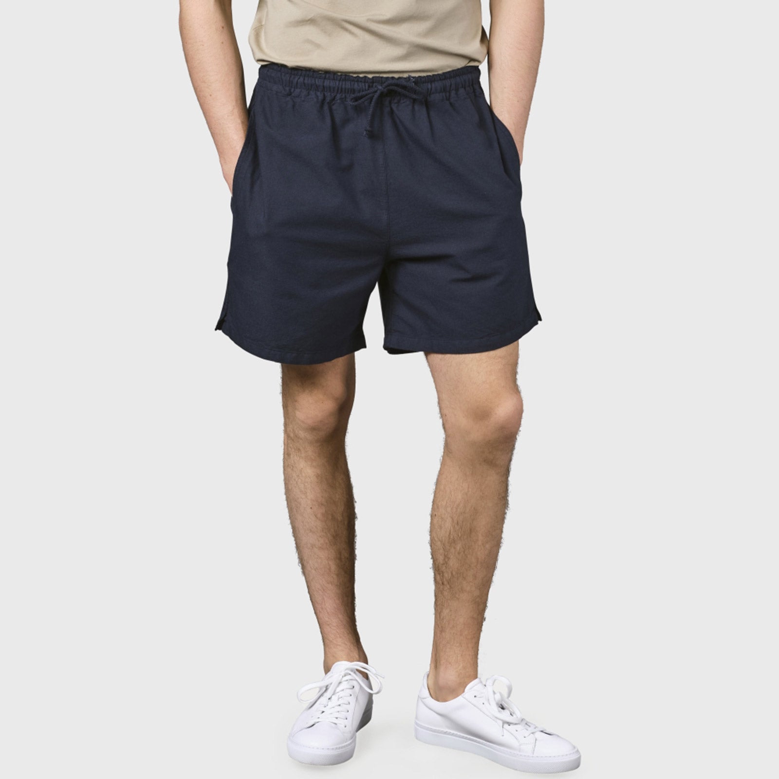 Bertram Shorts navy Klitmøller Collective