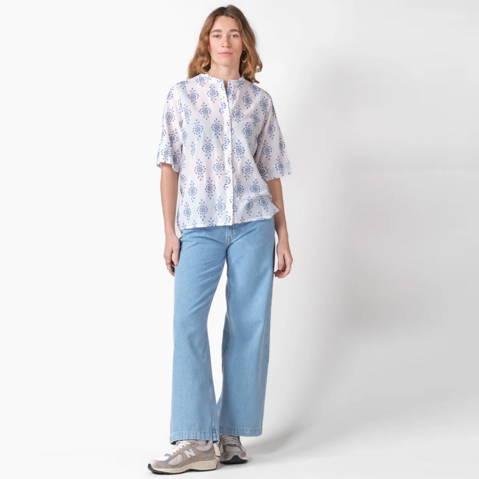 Mimi SS Shirt white/surf blue Klitmøller Collective