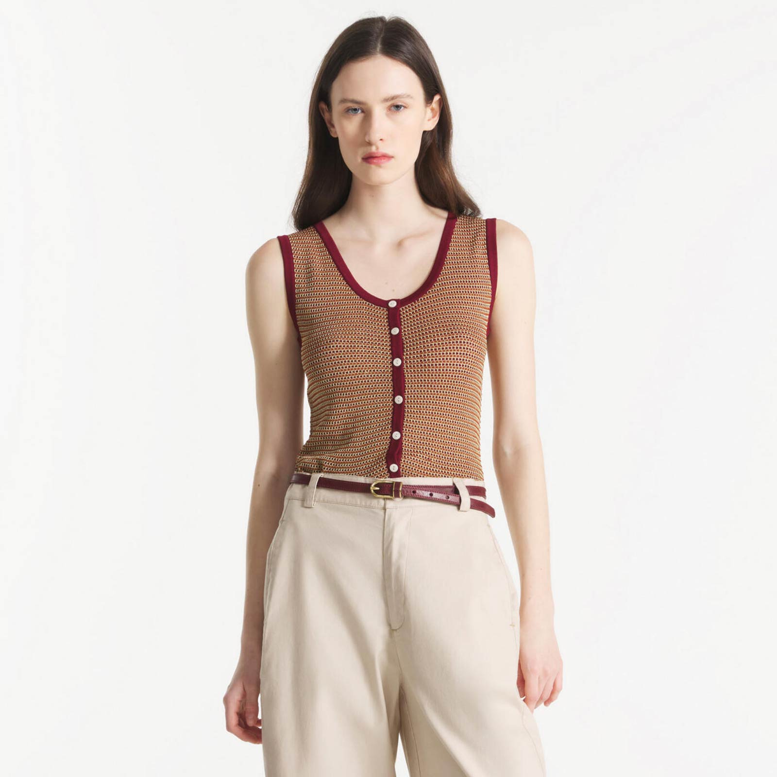 Giorgia Jacquard Vest burgundy Le Mont Saint Michel