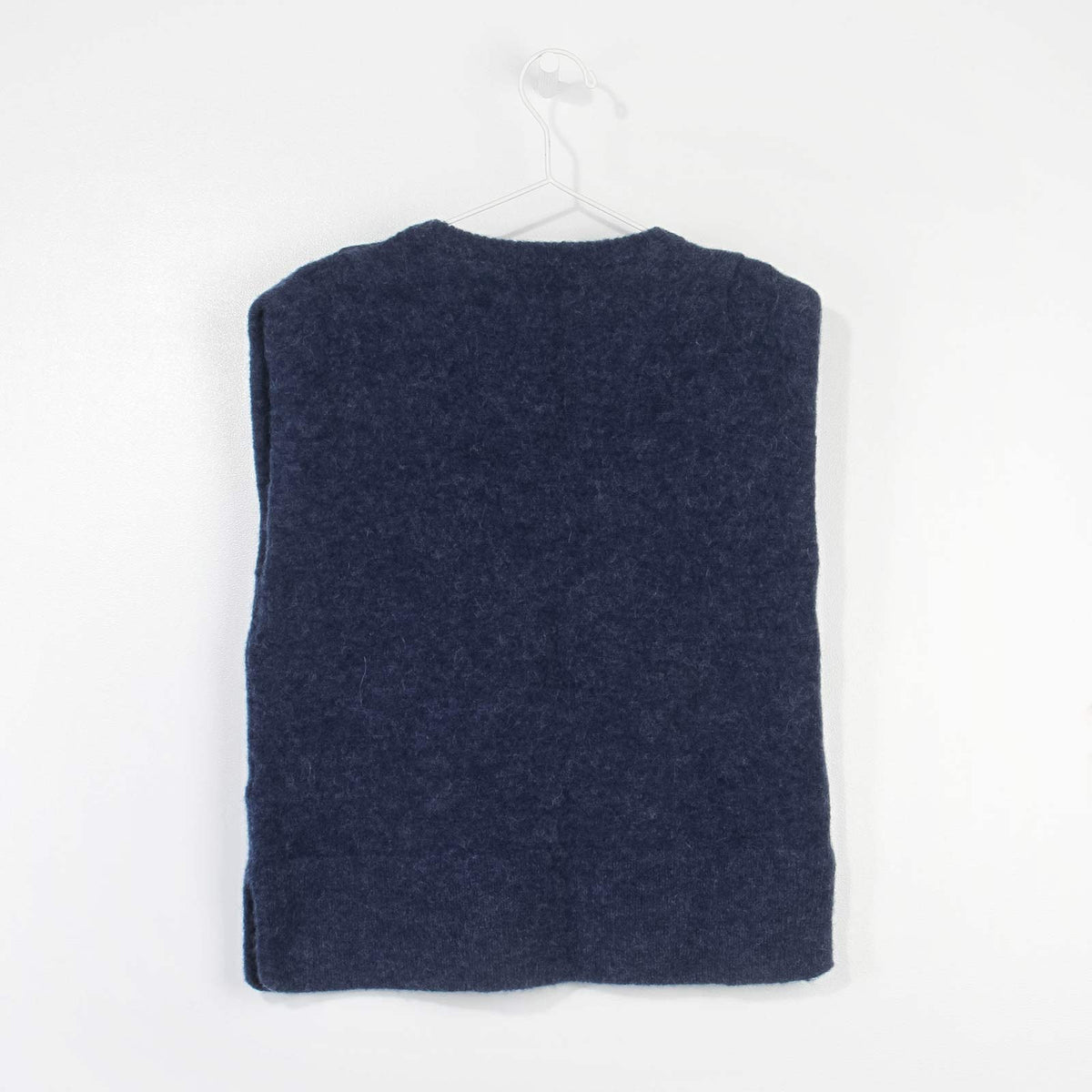 Bestinia Vest night