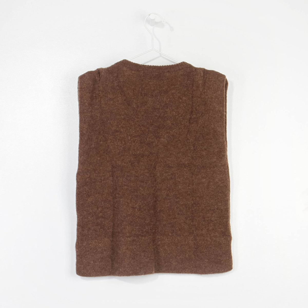 Bestinia Vest wood