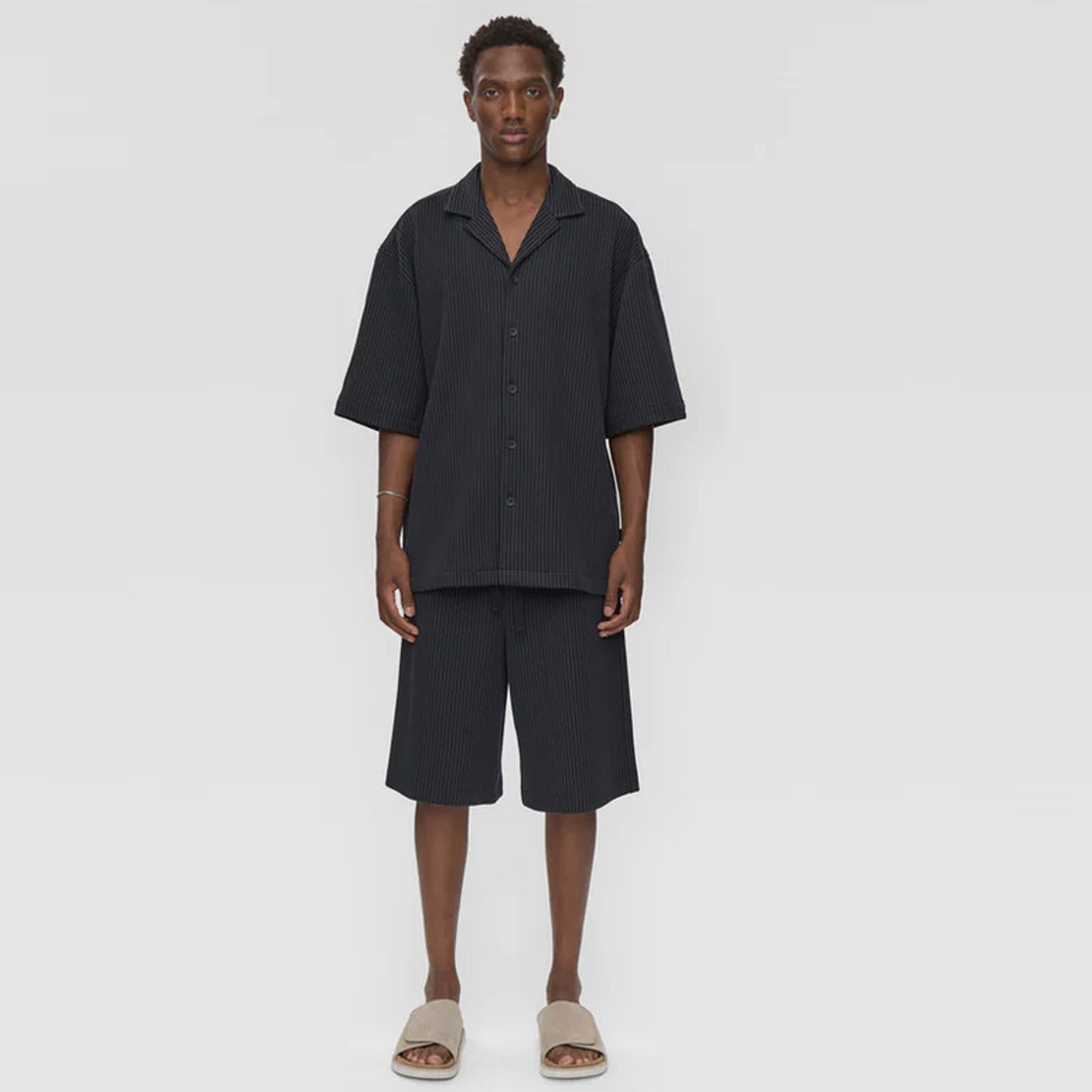 Jasper Wide Striped Shorts black Minimum