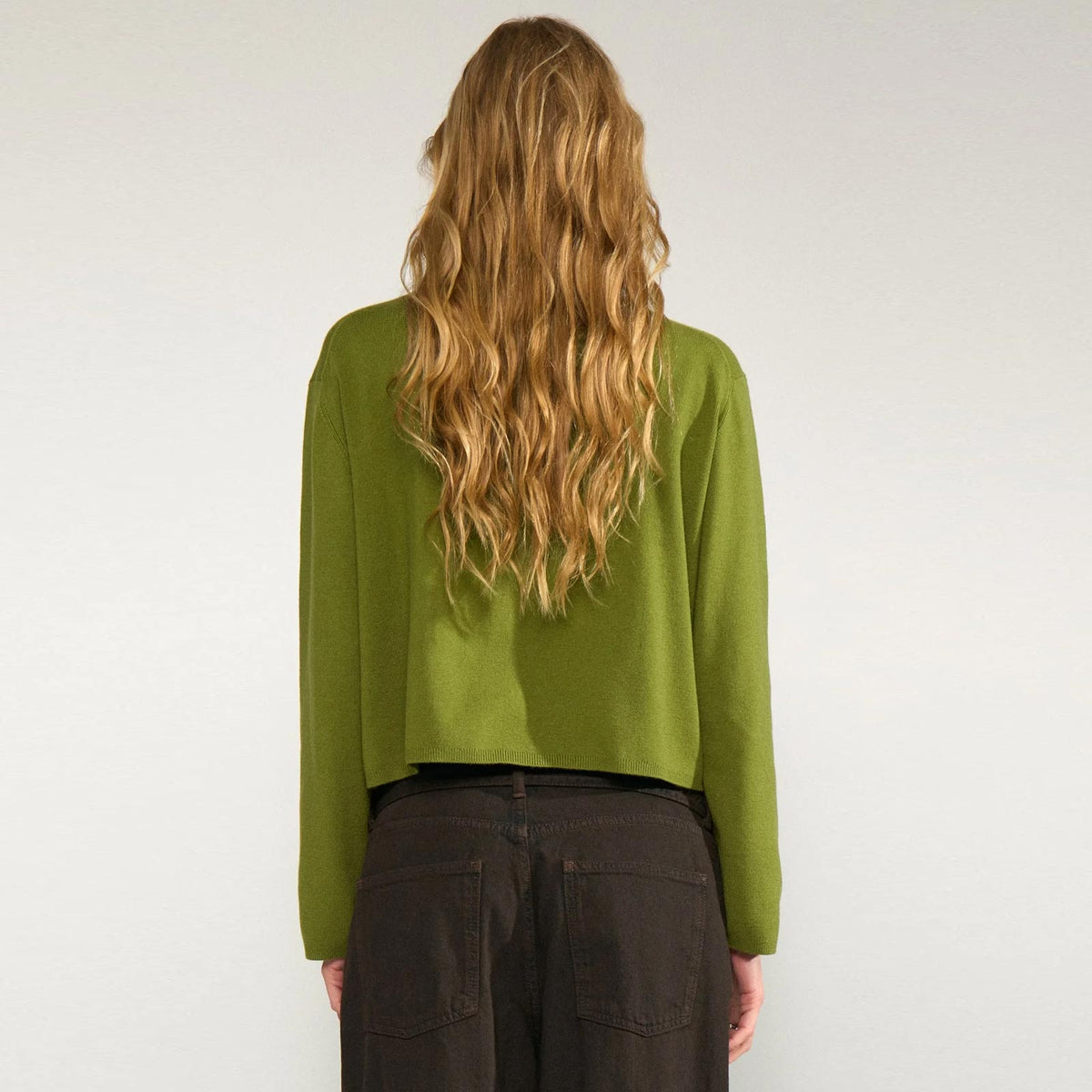 NUCarma Crop Pullover calla green