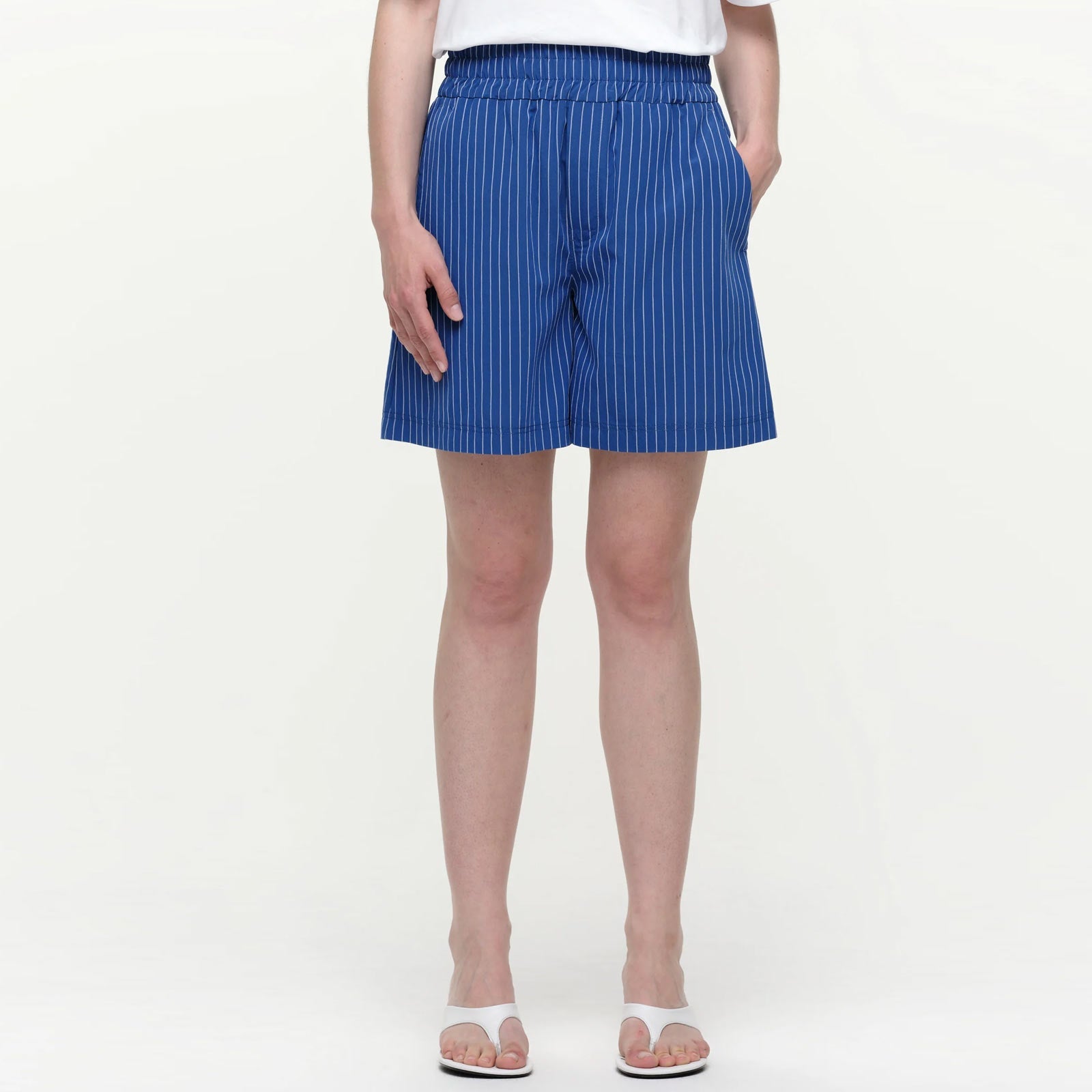 Ollel Shorts electric blue Our Sister