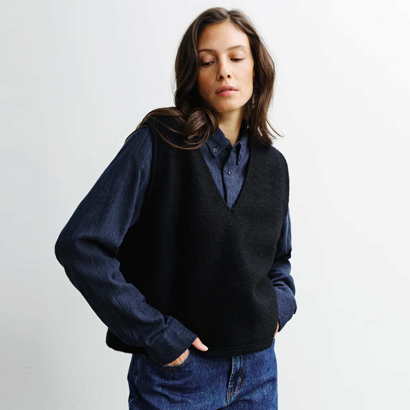 Cropped Vest true black
