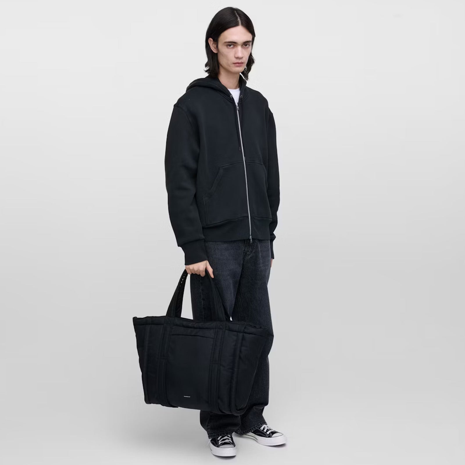 Curve Tote Bag black Sandqvist