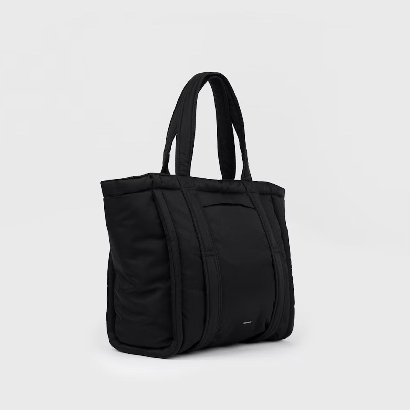 Curve Tote Bag black Sandqvist