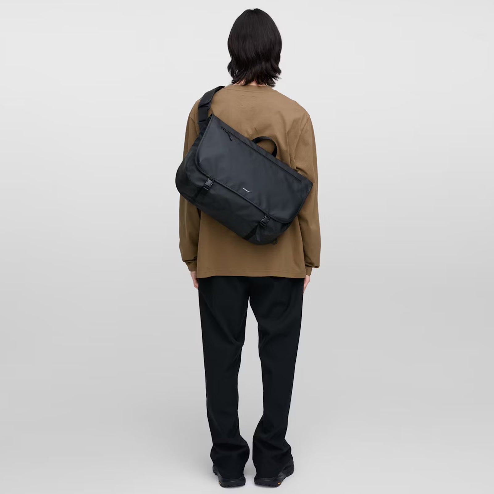 Stream Messenger Bag black Sandqvist