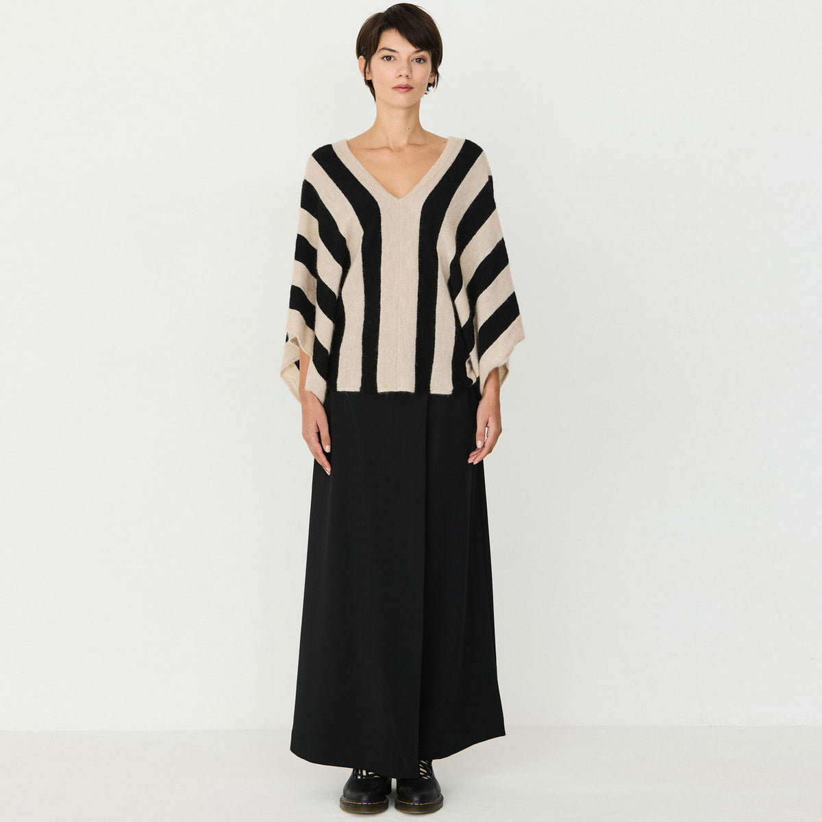 Elade Sweater black