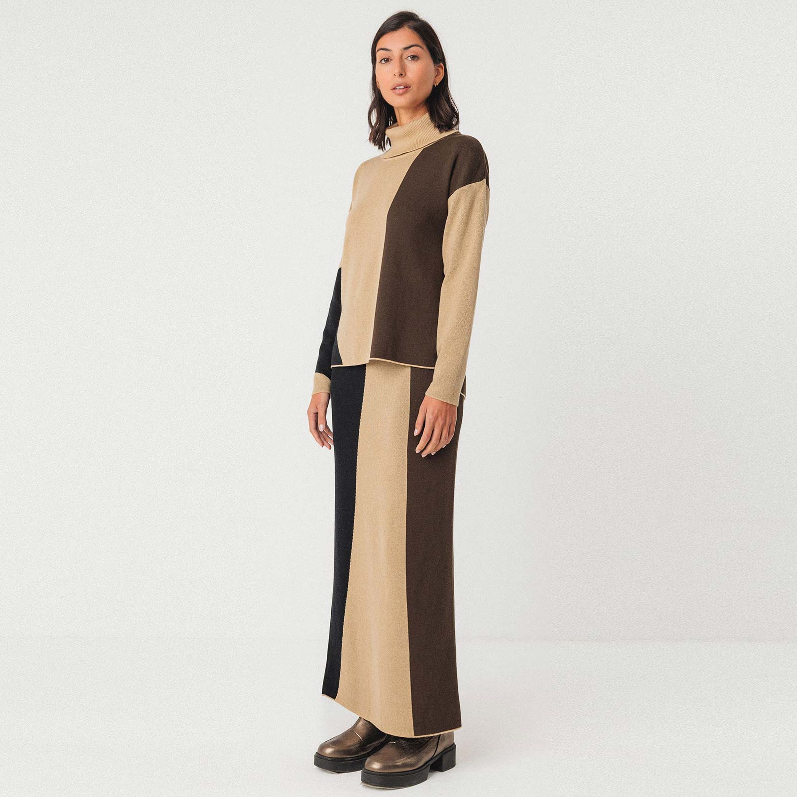 Rita Sweater beige WSW00746-61 SKFK