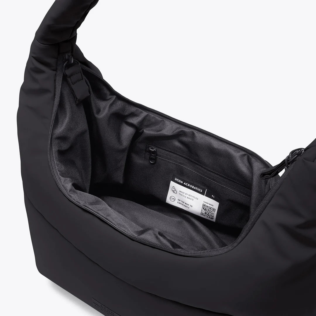 Shota Medium Bag black Ucon Acrobatics