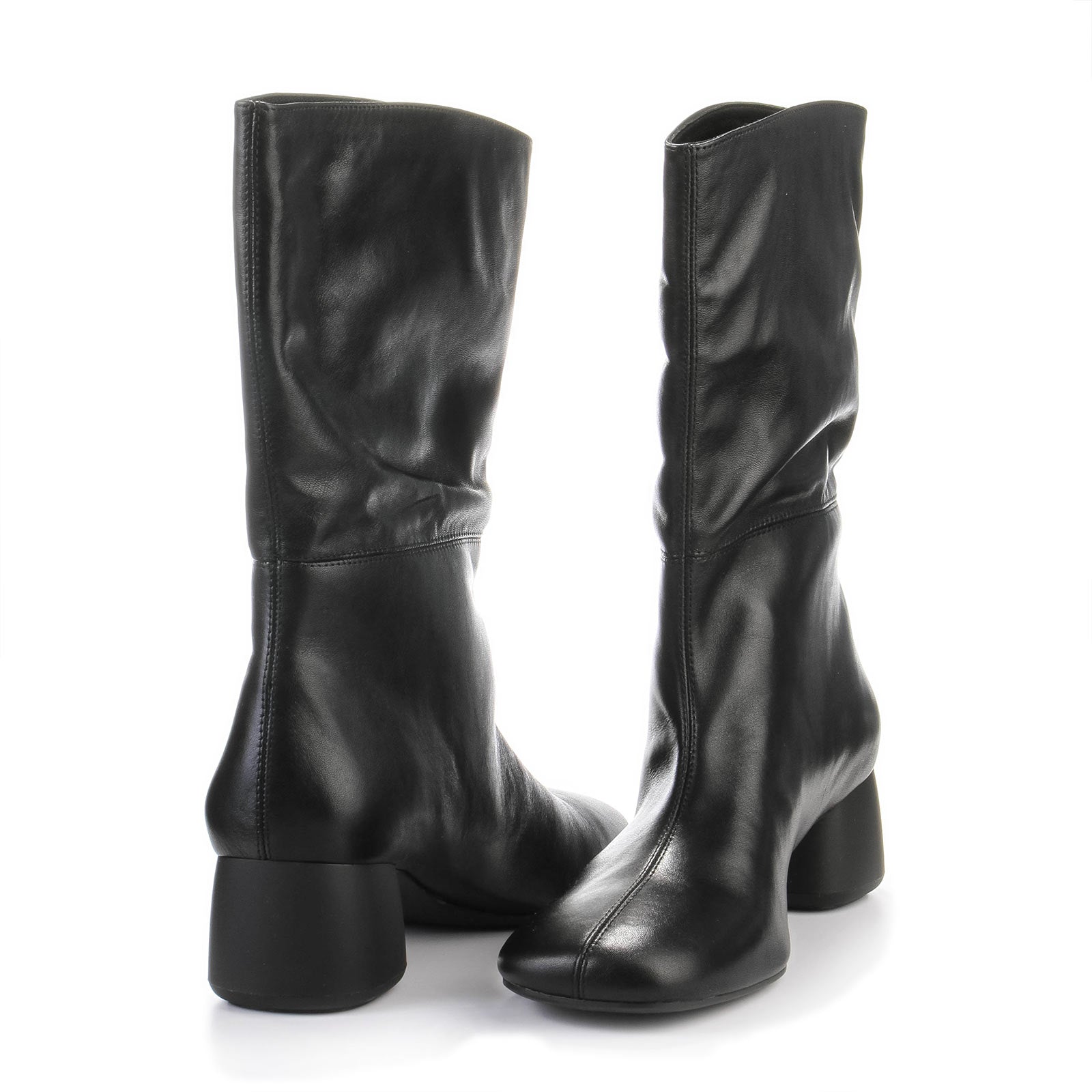 Livia Boots black