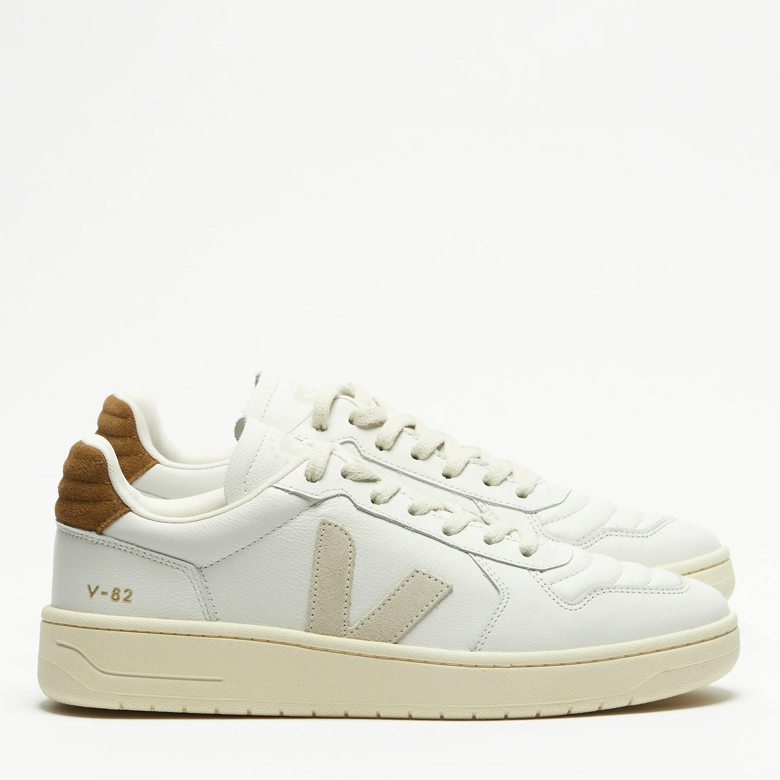 V-82 II white/pierre/tent Veja