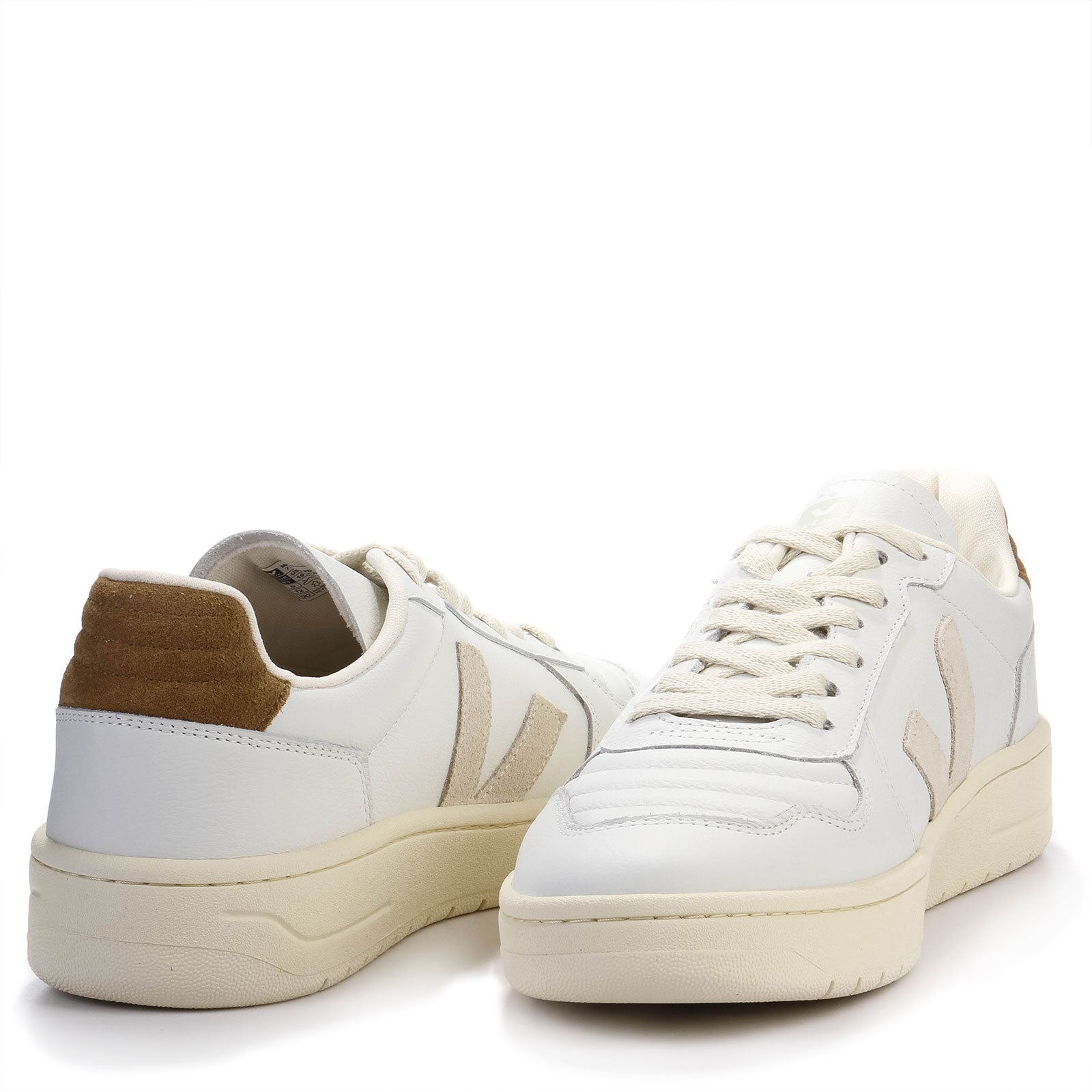 V-82 II white/pierre/tent Veja