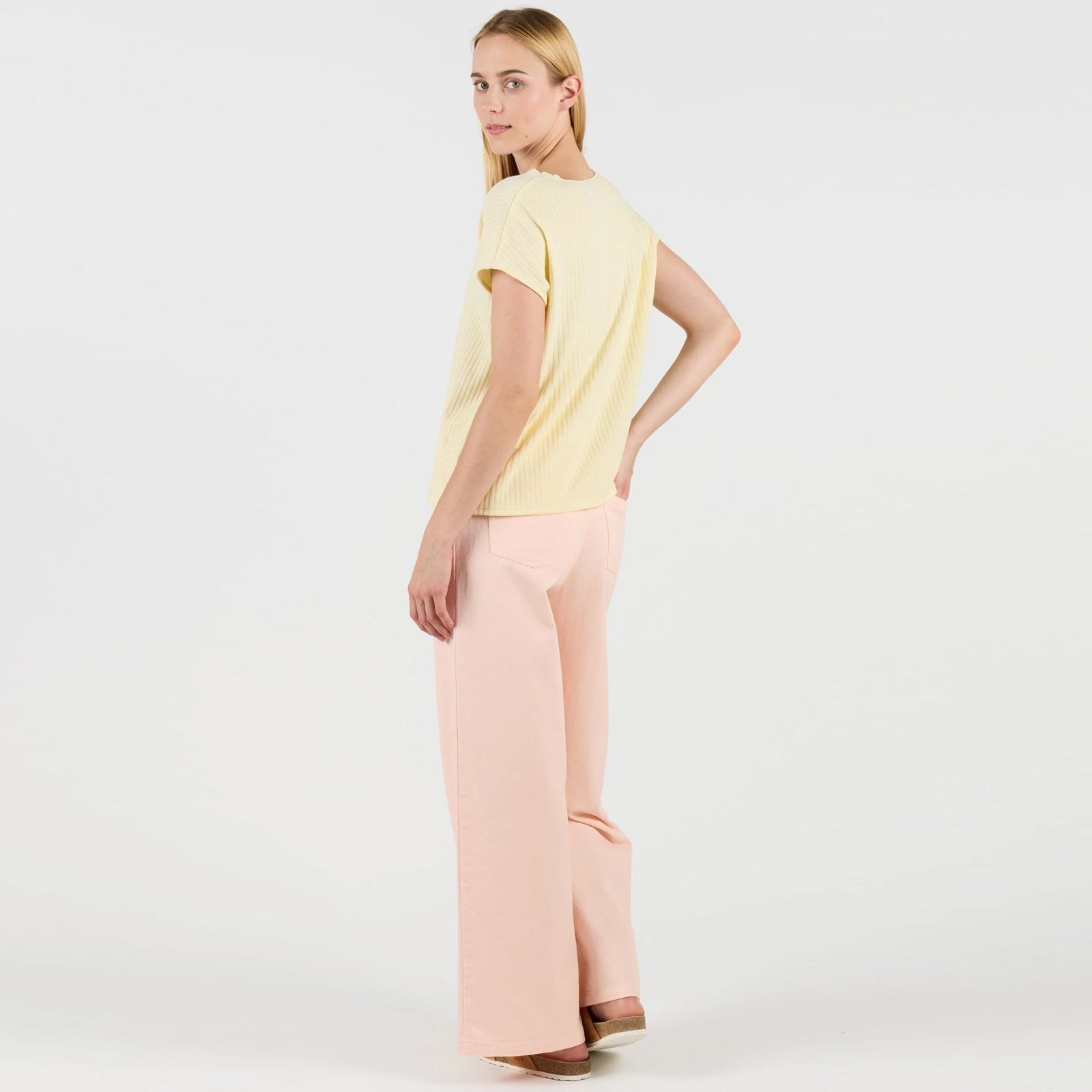 WeLola Vest yellow