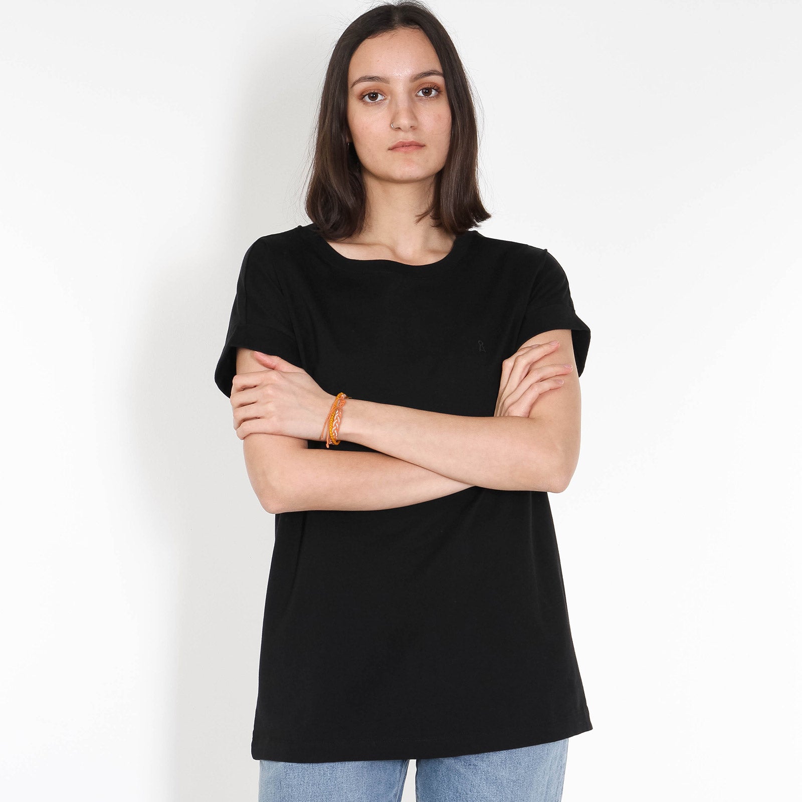 Idaara Tee black Armedangels