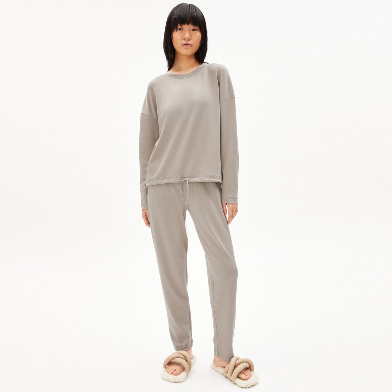 Kaaia Pants moon rock