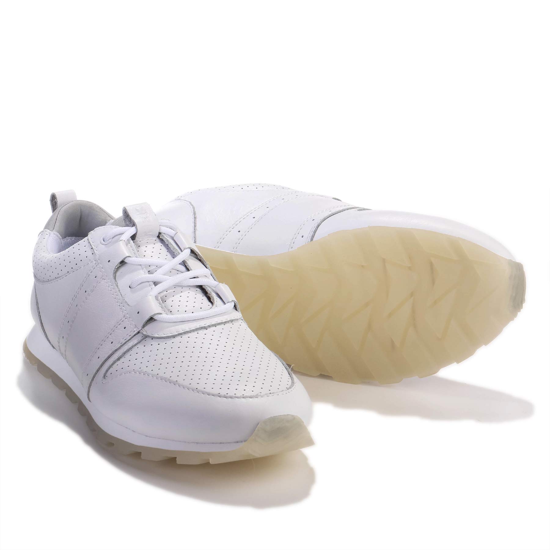 Mills Runner white tumbled leather Clae Los Angeles