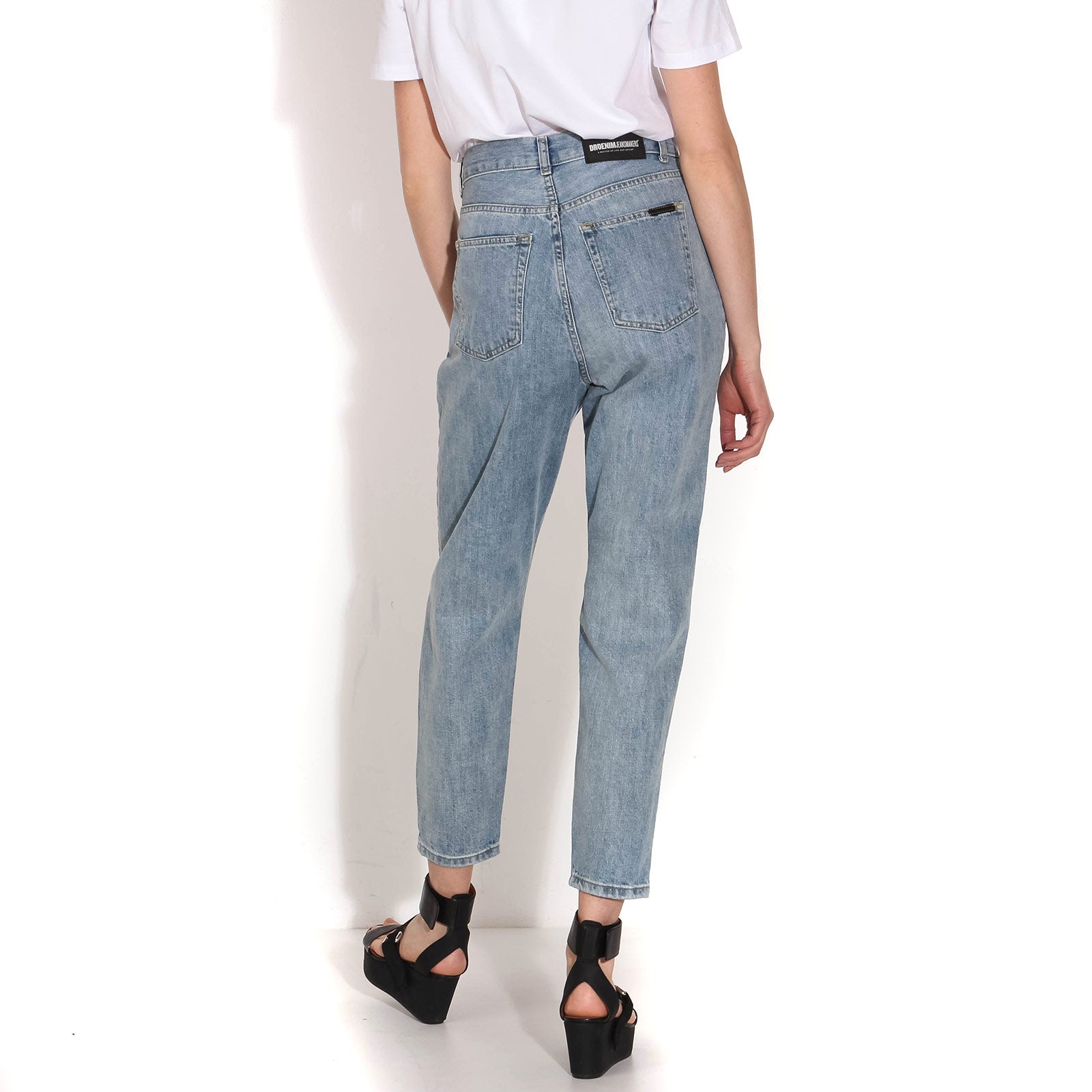 Nora Momjeans 90s light stone damaged Dr.Denim
