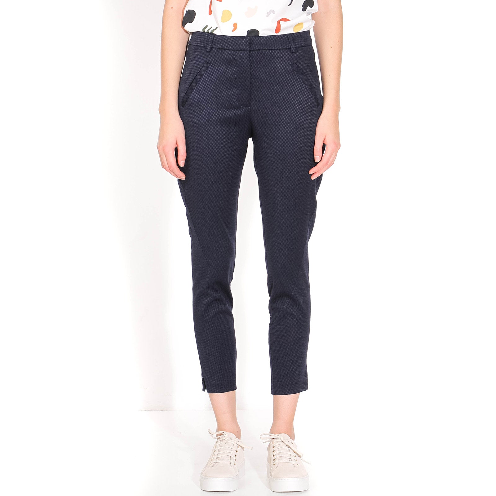 Angelie Zip blue proud Five Units