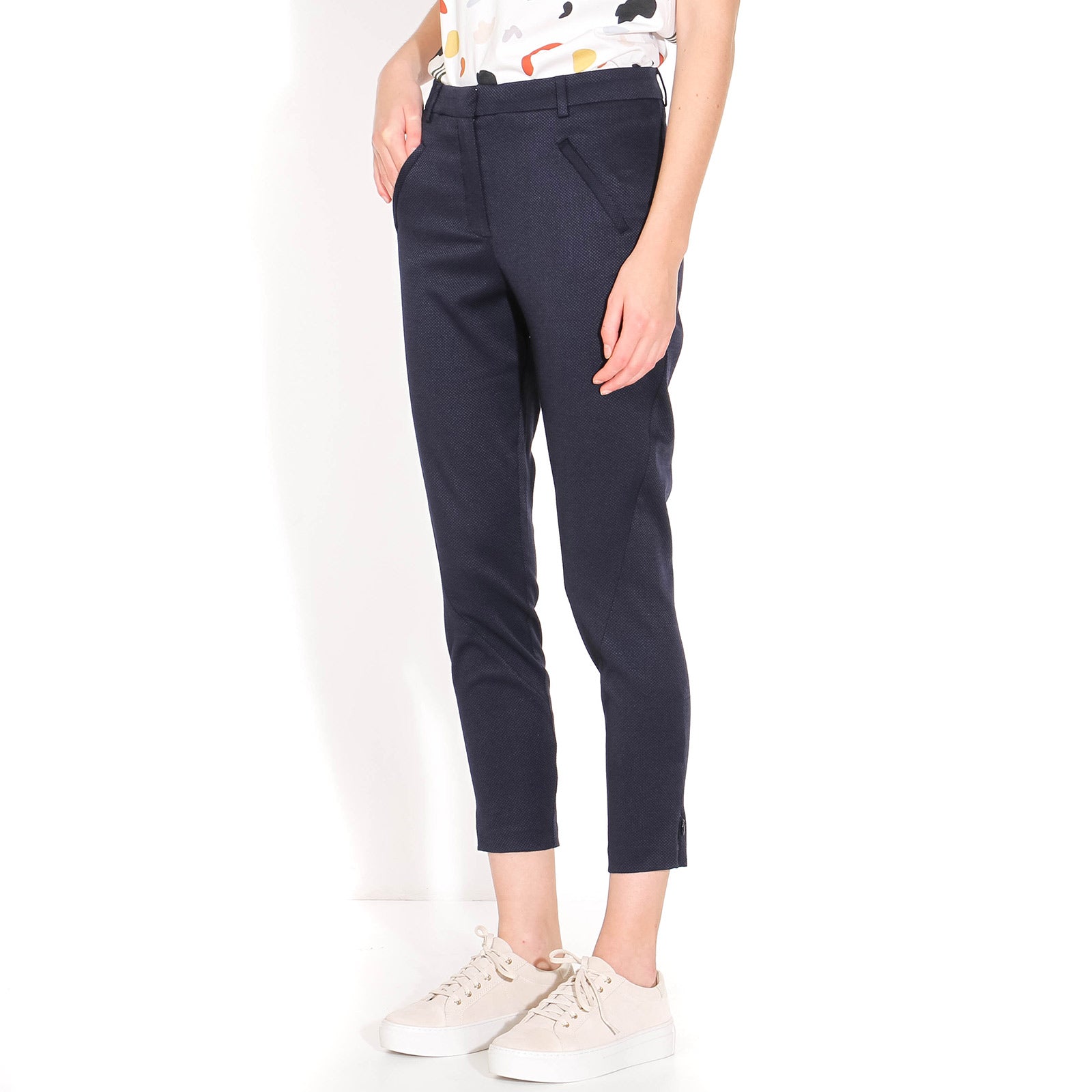 Angelie Zip blue proud Five Units