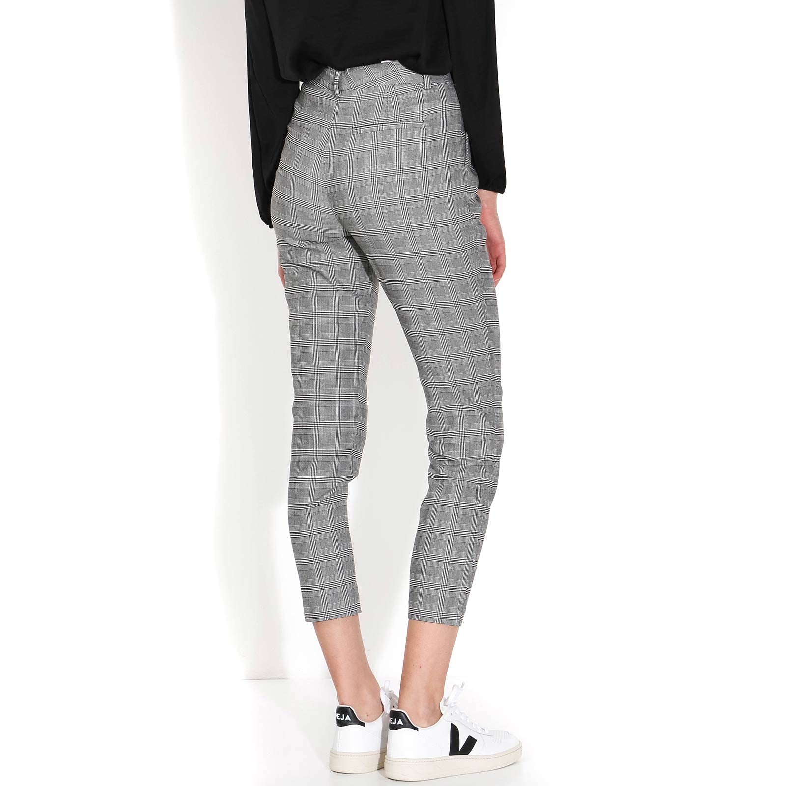 Kylie Crop black/white Five Units